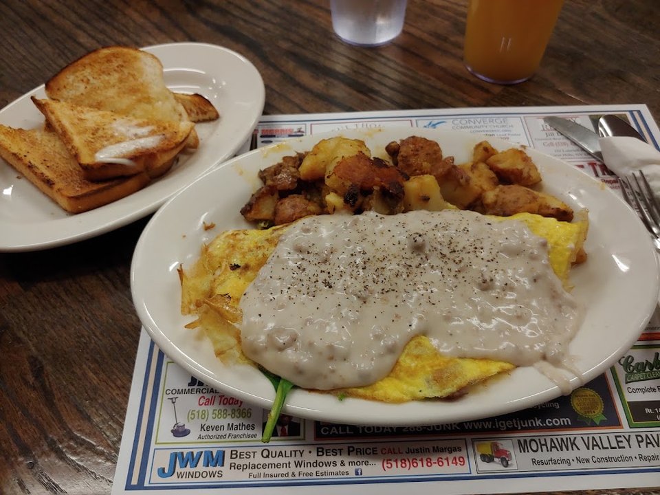 Eggs with Biscuits and Gravy and Toast